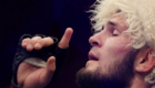 حبيب نور محمدوف يرفض تحديد موعد اعتزاله