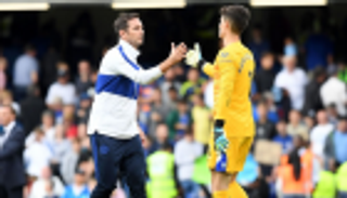 لامبارد يدافع عن كيبا في مواجهة الانتقادات