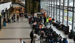 مطار برلين شونيفيلد الألماني - أرشيفية