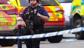 أحد أفراد الشرطة البريطانية- أرشيفية