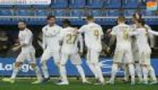 ريال مدريد يتصدر الليجا مؤقتا بفوز صعب على ألافيس