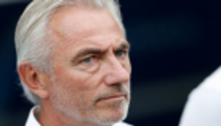 فان مارفيك يثق في تأهل "الأبيض" لنصف نهائي "خليجي 24"