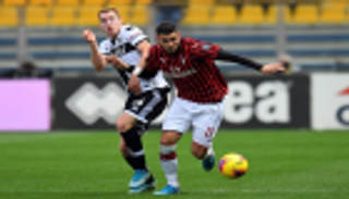 ميلان يحقق فوزا صعبا على بارما في الدوري الإيطالي