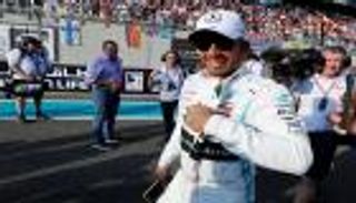 هاميلتون يتوج بطلا لسباق جائزة أبوظبي الكبرى 