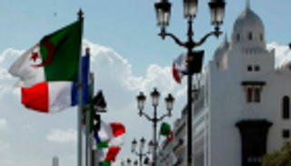 وزير جزائري يدعو لإعادة بعث قانون "تجريم الاستعمار الفرنسي"