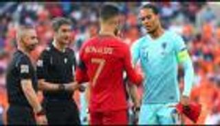 فان ديك يسخر من منافسة رونالدو على الكرة الذهبية