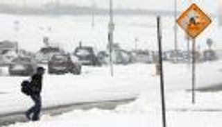 العواصف الثلجية بأمريكا تحول رحلات عيد الشكر إلى كابوس