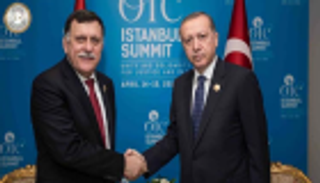 تصاعد دعوات عزل "السراج" إثر مذكرتي تفاهم مع تركيا