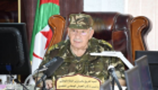 قائد الجيش الجزائري: المسار الانتخابي لا رجعة فيه