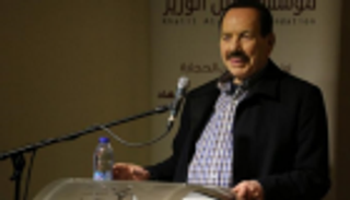 رحيل الأديب والسياسي الفلسطيني أحمد عبدالرحمن