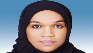 الكاتبة الإماراتية مريم جمعة فرج