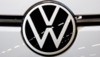 مداهمة مقر فولكسفاجن بشأن فضيحة انبعاثات الديزل
