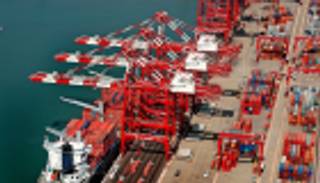 "موانئ دبي العالمية" تستحوذ على 77 % من "فيدرتك جروب" السنغافورية