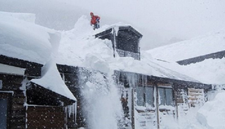  عاصفة ثلجية تضرب اليابان - أرشيفية
