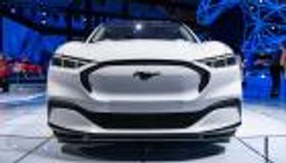 موستانج الكهربائية الجديدة تقود "فورد" لأرقام قياسية