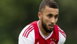 أياكس يزف بشرى سارة للاعبه المغربي زكريا لبيض