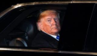 لجنة نيابية تتهم ترامب بتعريض أمن أمريكا للخطر