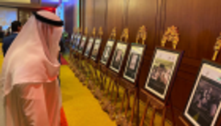 الأرشيف الإماراتي ينظم معرضا للوثائق التاريخية في الكويت