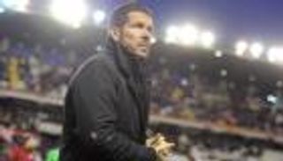 سيميوني يعقب على احتمالية التعاقد مع كافاني