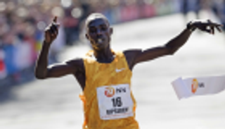 إنفوجراف.. أبرز العدائين المشاركين في ماراثون أدنوك أبوظبي