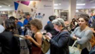 طلبات إعانة البطالة الأمريكية لأدنى مستوى في 7 أشهر