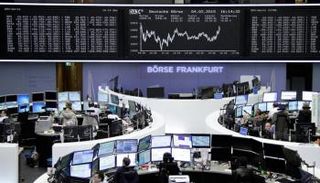 استقرار أسهم أوروبا والسلع الفاخرة تصعد 