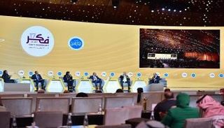 الذكاء الاصطناعي يضيف 15.7 تريليون دولار إلى الاقتصاد العالمي