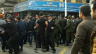 ترامب عن الانتفاضة الشعبية بإيران: أمريكا تساند المحتجين