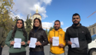 الاحتلال يحتجز طاقم تلفزيون فلسطين في القدس عدة ساعات