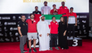 عائشة المهيري أول إماراتية تحرز ميدالية دولية في الترايثلون