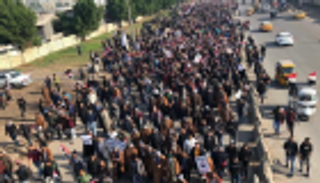 نشطاء عراقيون: مليشيات الحشد تخطط لجر المتظاهرين لصدامات مسلحة