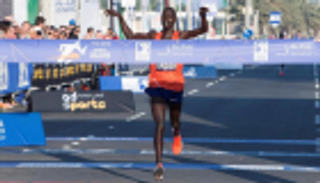 فيديو.. حامل لقب ماراثون أبوظبي يتحدث عن انسحابه من النسخة الثانية