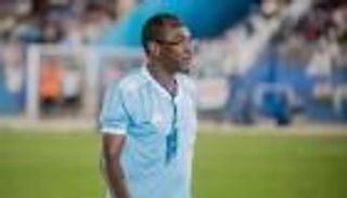 ثنائية الأهلي المصري تطيح بمدرب الهلال السوداني