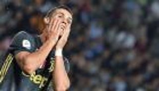 العالم ينقلب على كريستيانو رونالدو