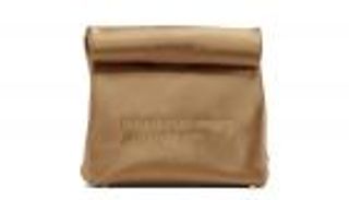 "لانش باج" أحدث صيحات الموضة الأمريكية