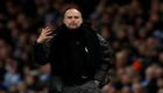 جوارديولا يرفض رفع الراية البيضاء رغم خسارة ديربي مانشستر