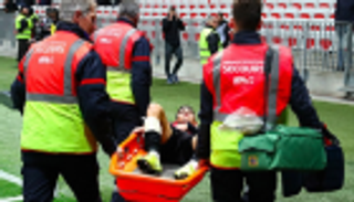 منتخب الجزائر يتلقى خبرا صادما بشأن إصابة عطال