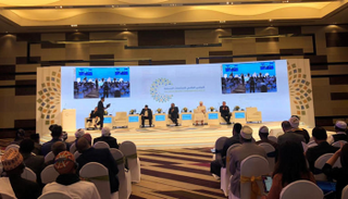 جانب من جلسات الملتقى