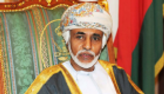 شعر وابتهالات.. "تويتر" يفيض دعاءً بشفاء السلطان قابوس