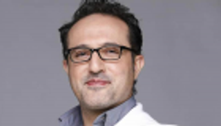 بعد السرطان.. إصابة شريف مدكور بفيروس خطير في الدم