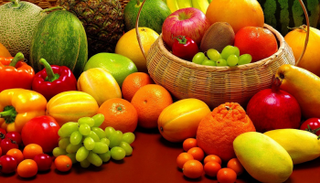 التوت يساعد على الشعور بالامتلاء وهو ما يمنع تناول المزيد من الطعام