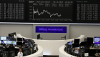 شركة تولو أويل تقود أسهم أوروبا للانخفاض