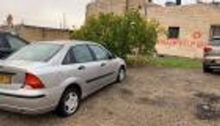 مستوطنون بالقدس يقودون أكبر عملية تخريب ضد سيارات فلسطينية