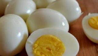 البروتينات من أكثر العناصر التي تشعرك بالشبع وترفع معدل الحرق