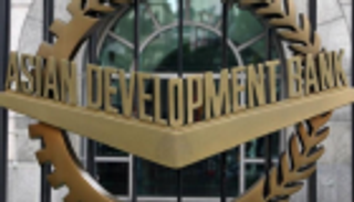 1.3 مليار دولار قرضا لباكستان من بنك التنمية الآسيوي