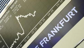 تراجع أسهم أوروبا بفعل حذر بشأن اقتراب موعد تطبيق رسوم جمركية