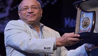 سمير سيف أصيب بأزمة قلبية فجأة ووافته المنية بعد وصوله إلى المستشفى - أرشيفية