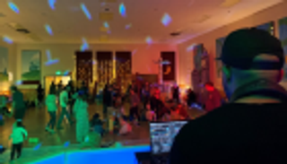 "بيبي ريف".. حفلات رقص للأطفال على أنغام الكبار