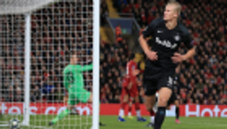 هالاند موهبة سالزبورج يثق بهز شباك ليفربول مجددا