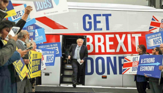 جونسون يتسلح للانتخابات العامة بوعد تنفيذ بريكست